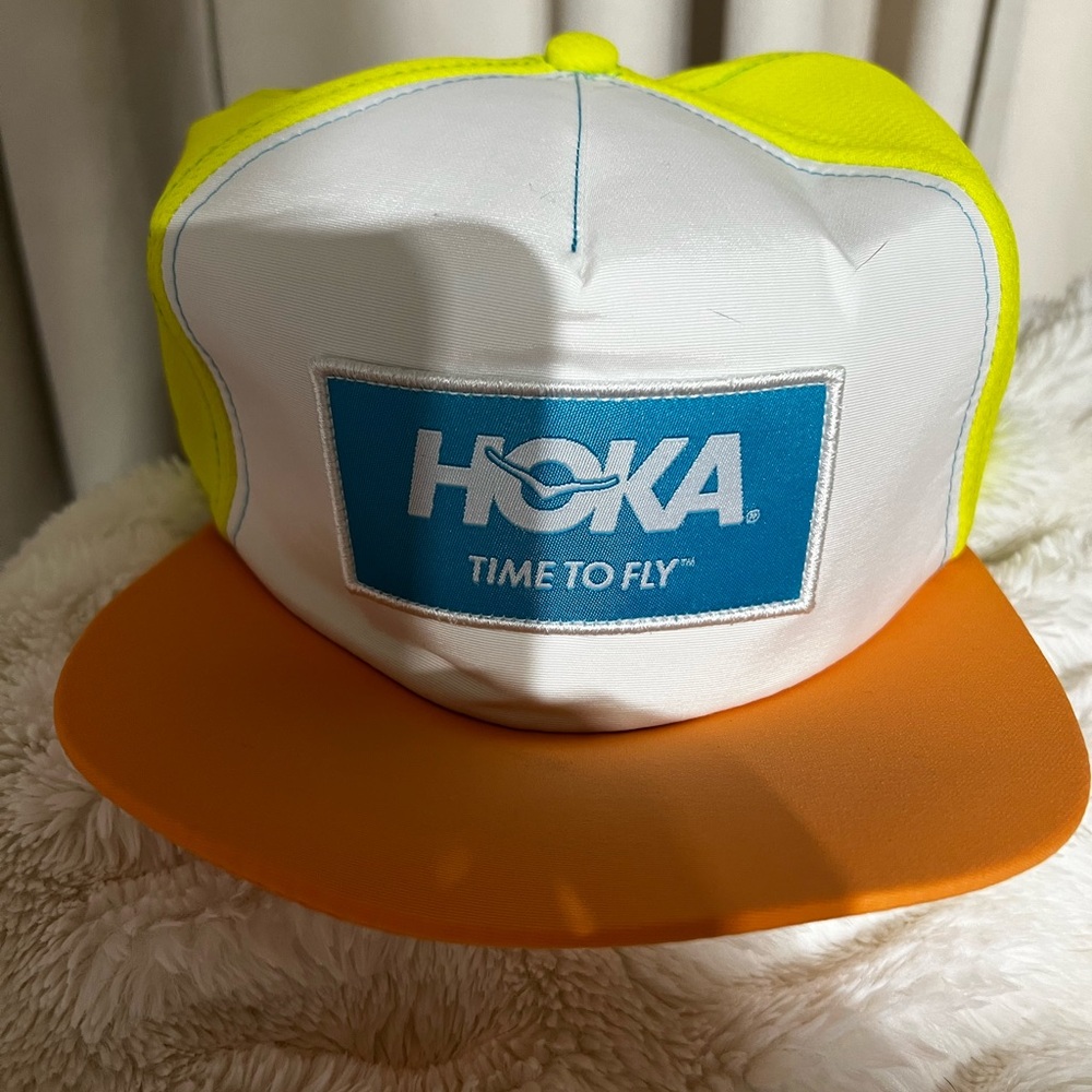 Hoka Trucker hat